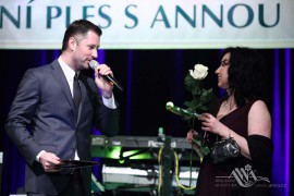 FOTOGALERIE - 21. Jarní ples s ANNOU 2015
