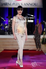 FOTOGALERIE - 21. Jarní ples s ANNOU 2015