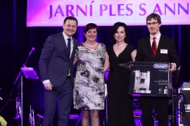 FOTOGALERIE - 23. Jarní ples s ANNOU 2017